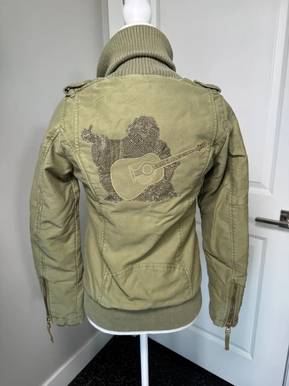 True Religion Military Green Bomber Funnel Knit Jacket Womens XS Stylish Casual - Picture 14 of 16